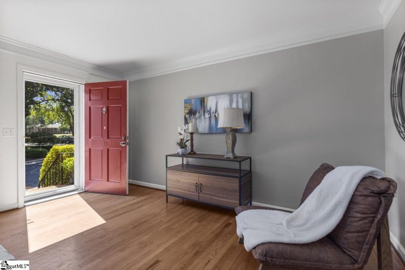 Property image 4 at 815 Edwards Road, Greenville, SC 29615