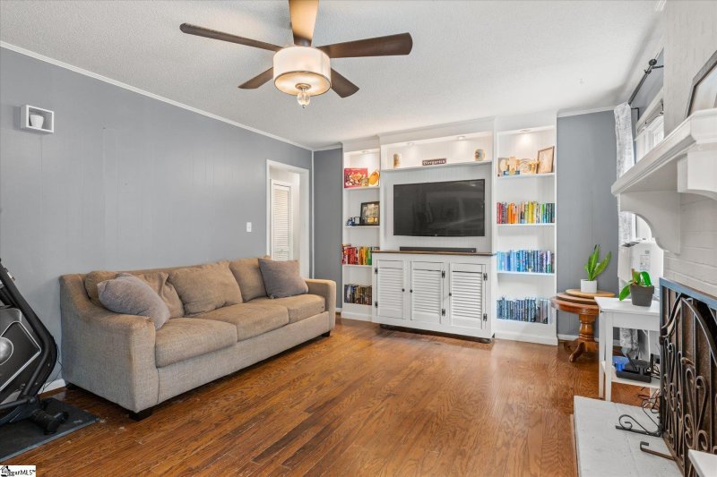 Property image 5 at 4968 Vineyard Lane, Greenville, SC 29615