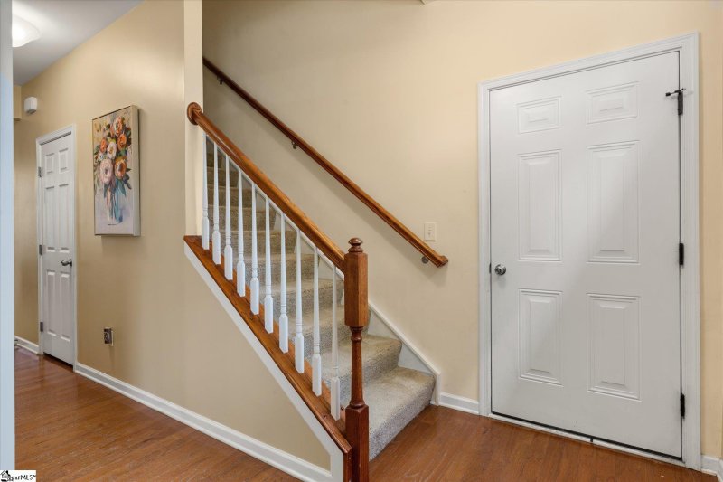 Property image 4 of 418 Cedar Pines Drive in The Townes at Pine Grove, Greenville, SC 29615-6241