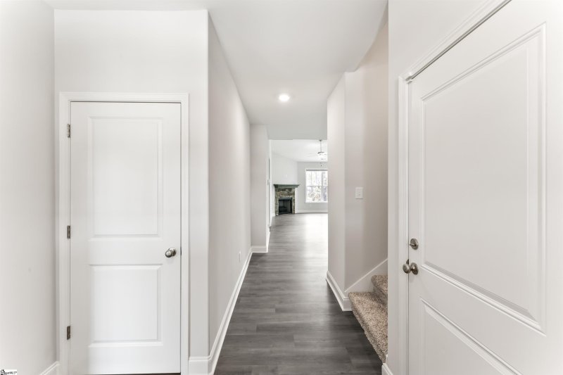 Property image 3 at 285 Foxbank Circle, Greer, SC 29651