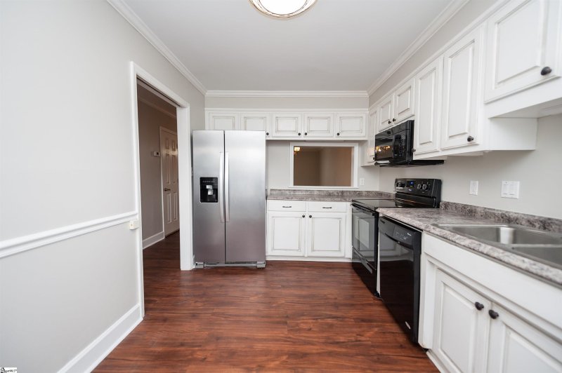 Property image 5 at 45 Somersett Drive, Spartanburg, SC 29301