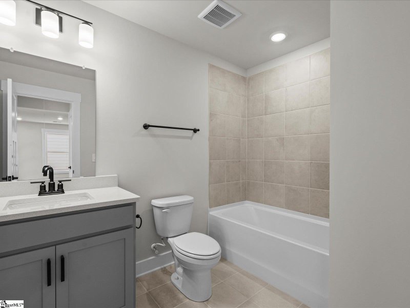 Property image 4 at 323 Fair Cross Circle, Piedmont, SC 29673