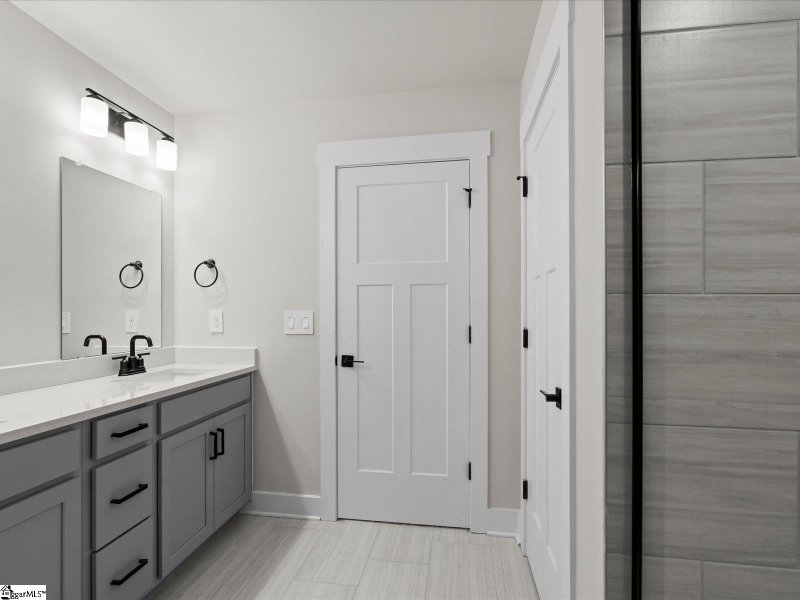 Property image 5 at 323 Fair Cross Circle, Piedmont, SC 29673