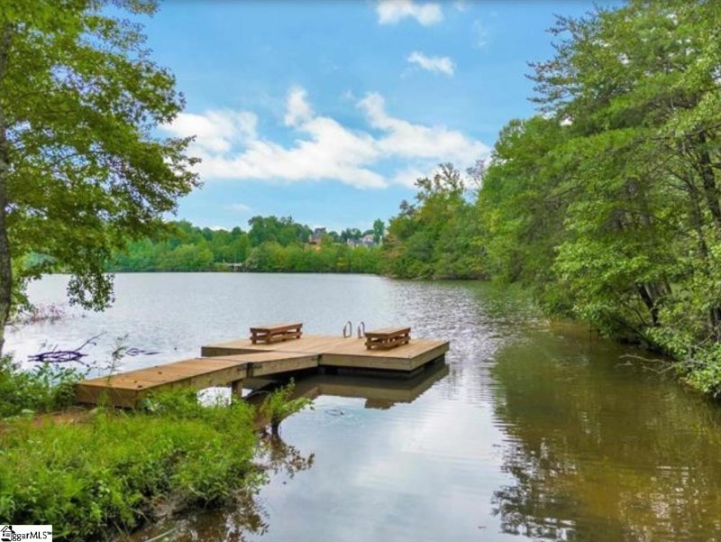 Property image 5 of 174 Rushing Waters Drive in Cool Waters, Inman, SC 29349