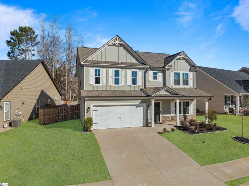 Property image 2 of 305 Loxley Drive in Ivy Walk, Simpsonville, SC 29680