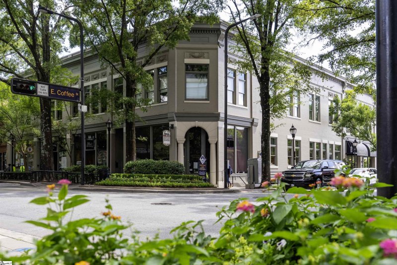 102 N Main Street