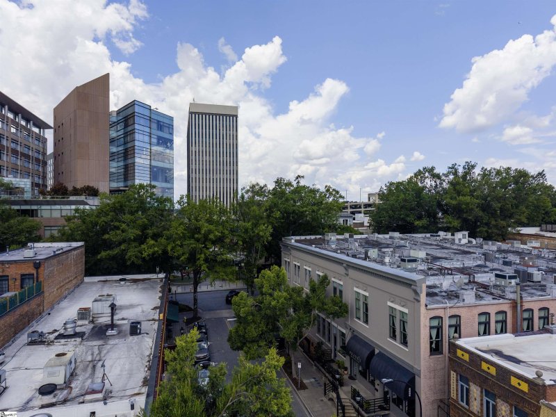 Property image 5 of 102 N Main Street in Downtown, Greenville, SC 29601