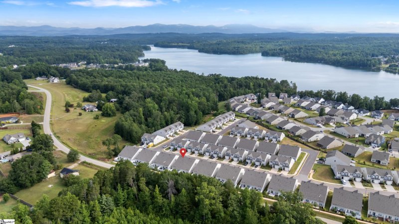 Property image 2 of 217 Paneer Lane in Blue Ridge Cottages, Taylors, SC 29687