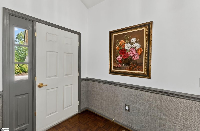 Property image 3 of 105 Flagstone Drive in Ashbury Glen, Easley, SC 29642