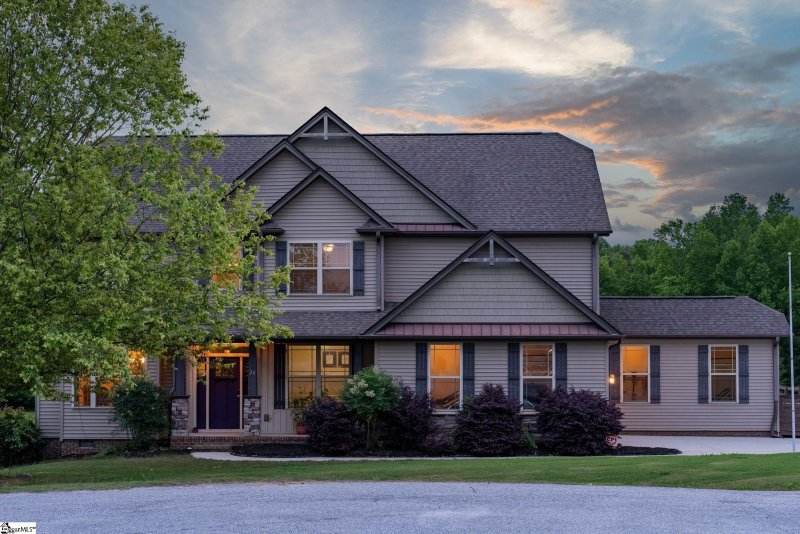 Property image 4 of 26 Fancy Lane in Hillside Plantation, Travelers Rest, SC 29690