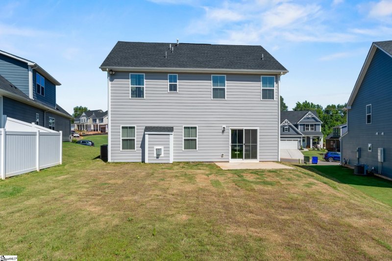Property image 3 of 200 Hollythorpe Lane in Landon Station, Fountain Inn, SC 29644