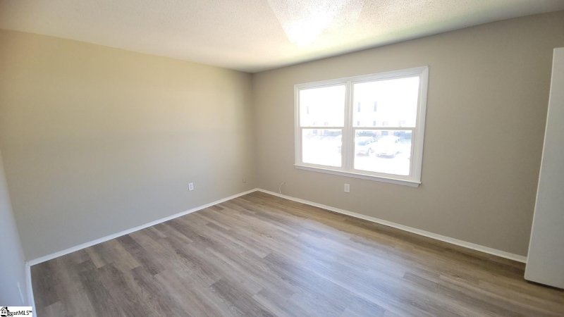 Property image 3 of 6526 White Horse Road in Emerald Commons, Greenville, SC 29611