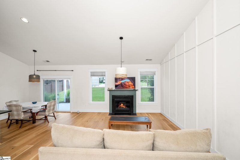 Property image 4 of 216 Meritage Street in ONeal Village, Greer, SC 29651