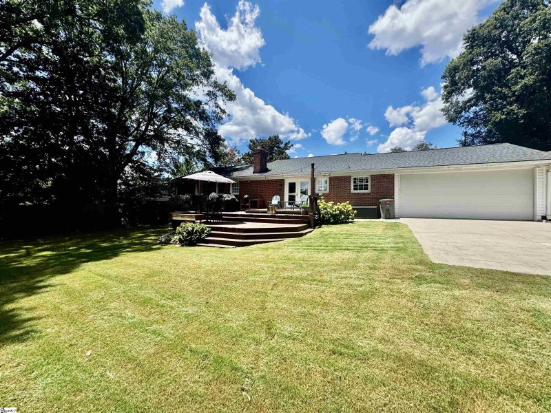 Property image 4 at 10 Dagenham Drive, Greenville, SC 29615