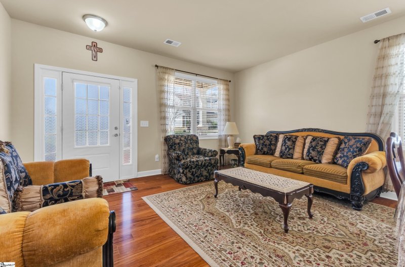 Property image 4 of 315 Hunslet Way in Lansdowne At Remington, Simpsonville, SC 29680
