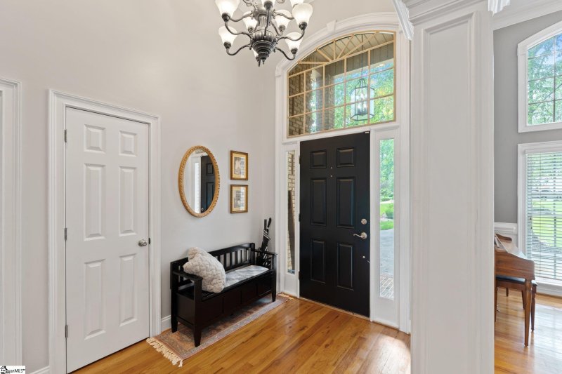 Property image 4 of 207 Player Way in Sycamore Ridge, Simpsonville, SC 29681