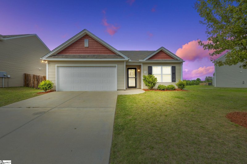 Property image 2 of 259 Millen Drive in Ellington, Woodruff, SC 29388