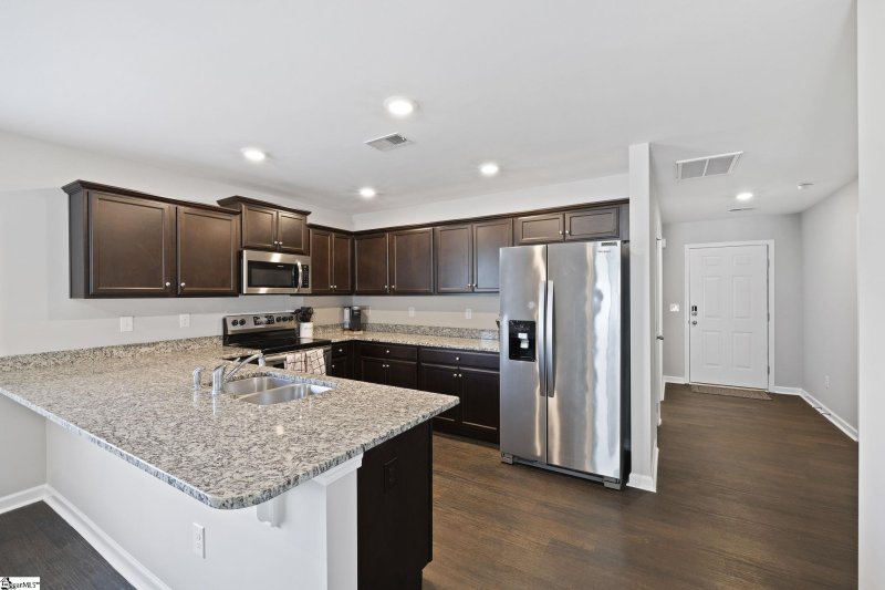 Property image 5 of 259 Millen Drive in Ellington, Woodruff, SC 29388