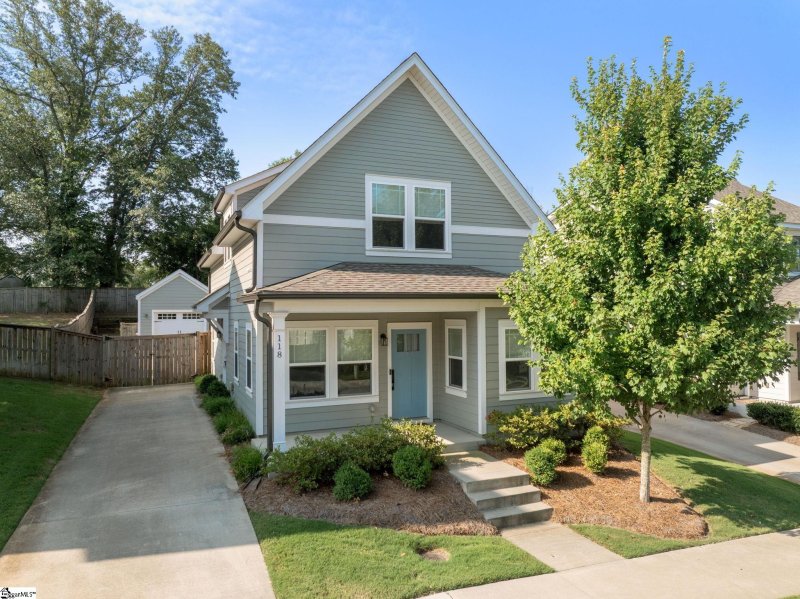 118 Greenridge Drive