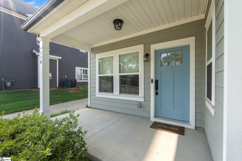 Property image 4 at 118 Greenridge Drive, Greenville, SC 29607