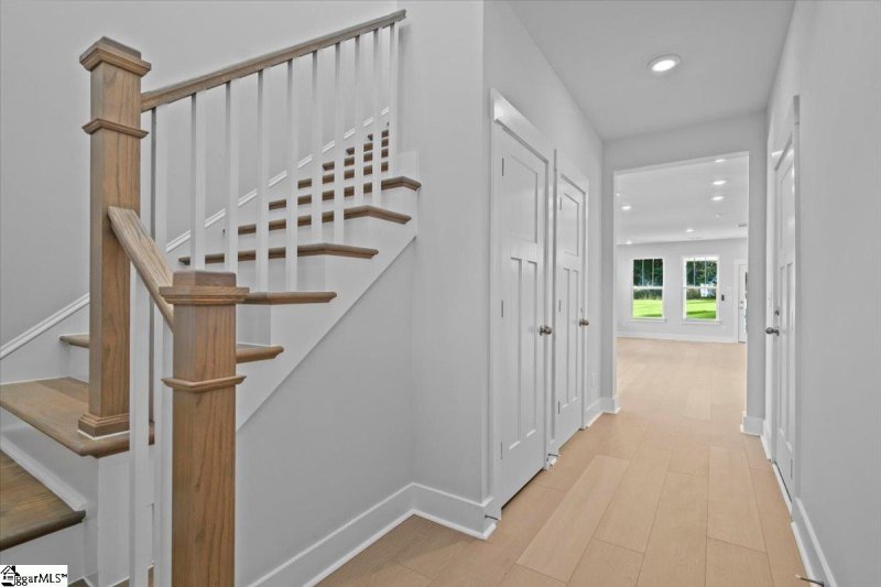 Property image 3 of 968 Diane Lane in Pleasant Falls, Moore, SC 29369