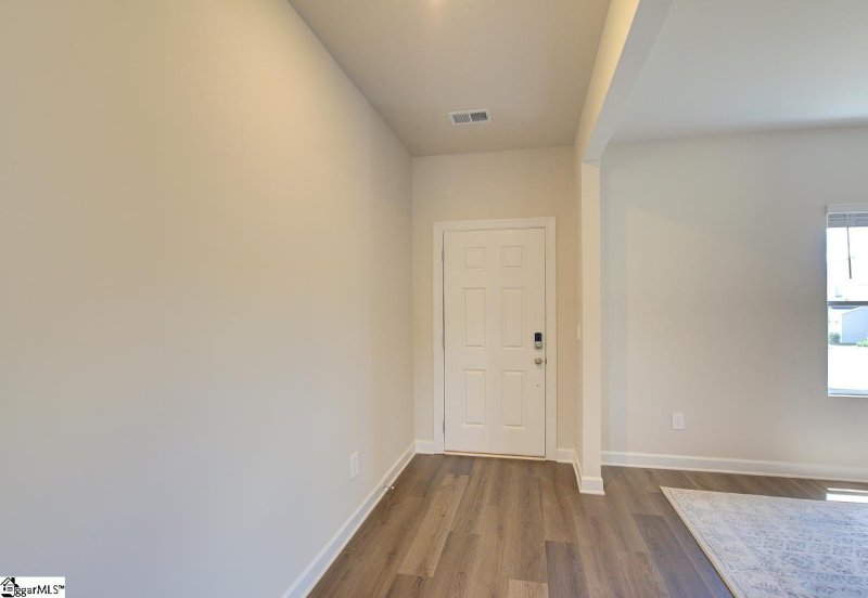 Property image 5 of 601 Hollybank Street in Wexford Park, Fountain Inn, SC 29644