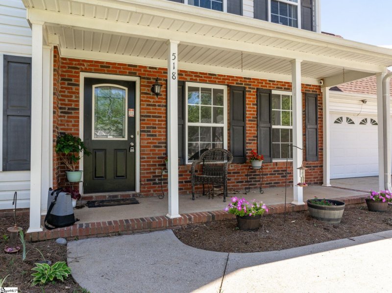 Property image 5 of 518 N Hampton Meadows Drive in Hampton Meadows, Lyman, SC 29365