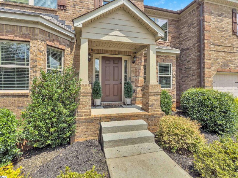 Property image 2 of 1 Lazy Willow Drive in Greythorne, Simpsonville, SC 29680