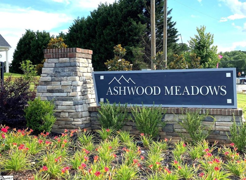 Property image 2 of 3134 Hillgate Trail in Ashwood Meadows, Boiling Springs, SC 29316