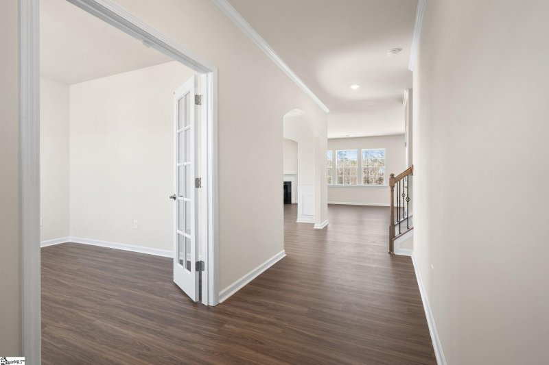 Property image 3 at 102 Somerset Lane, Central, SC 29630