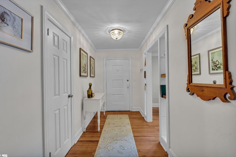Property image 3 of 70 Lake Forest Drive in Stone Lake, Greenville, SC 29609