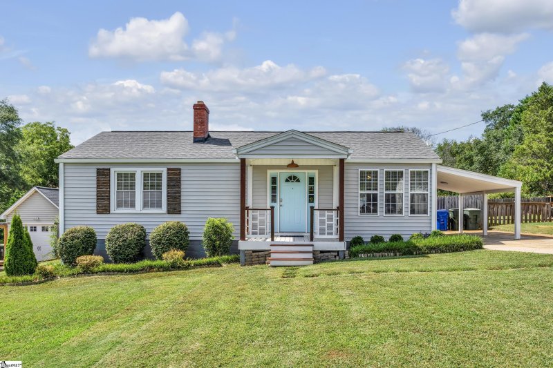 Property image 2 of 11 Princeton Avenue in College Heights, Greenville, SC 29607