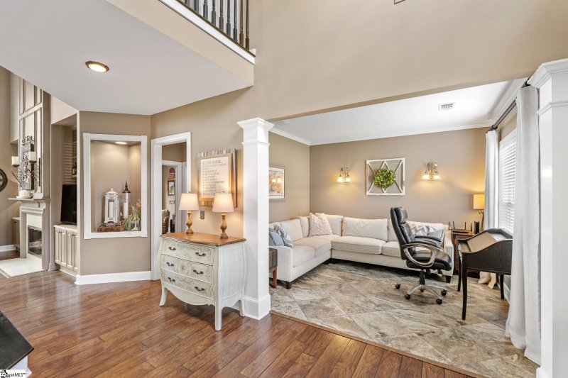 Property image 4 at 15 Landstone Court, Greer, SC 29650