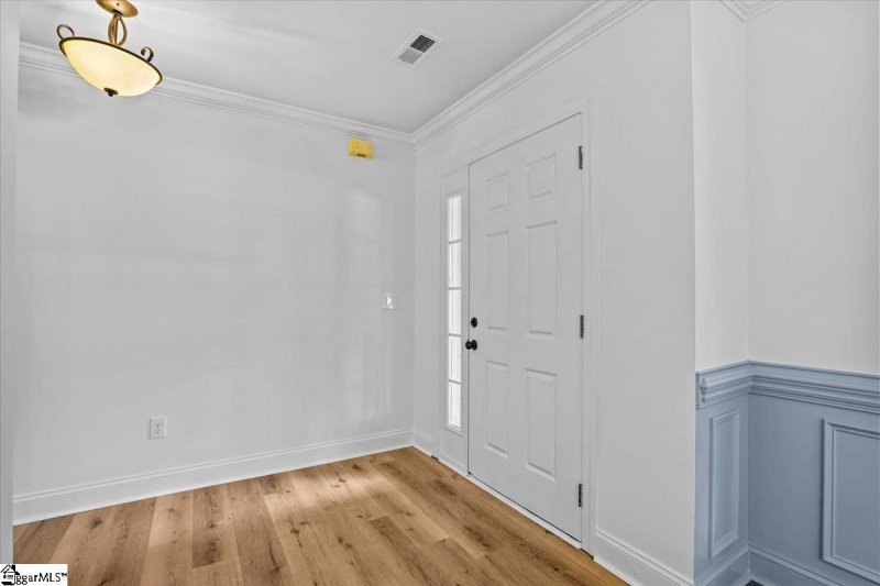 Property image 4 of 120 Hidden Springs Lane in Blue Ridge Plantation, Taylors, SC 29687