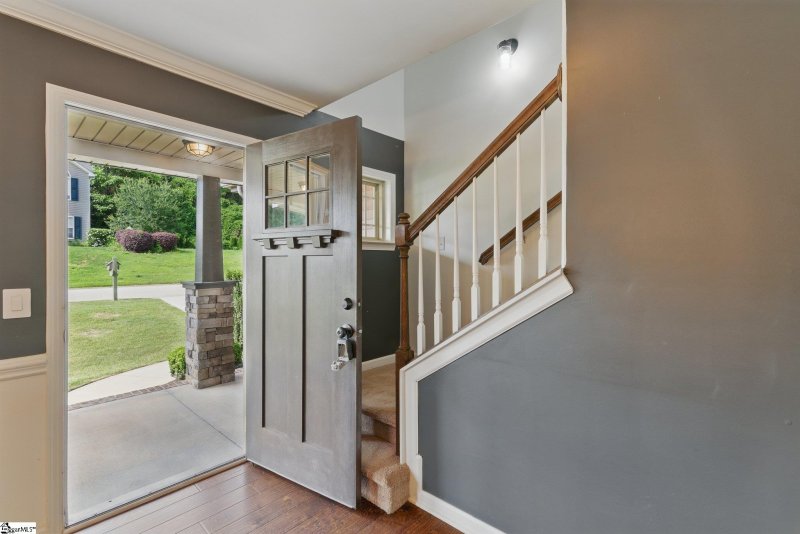 Property image 5 at 300 Blue Heron Circle, Simpsonville, SC 29680