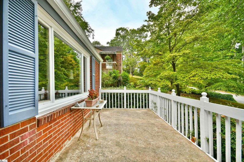 Property image 3 at 134 Bradley Boulevard, Greenville, SC 29609
