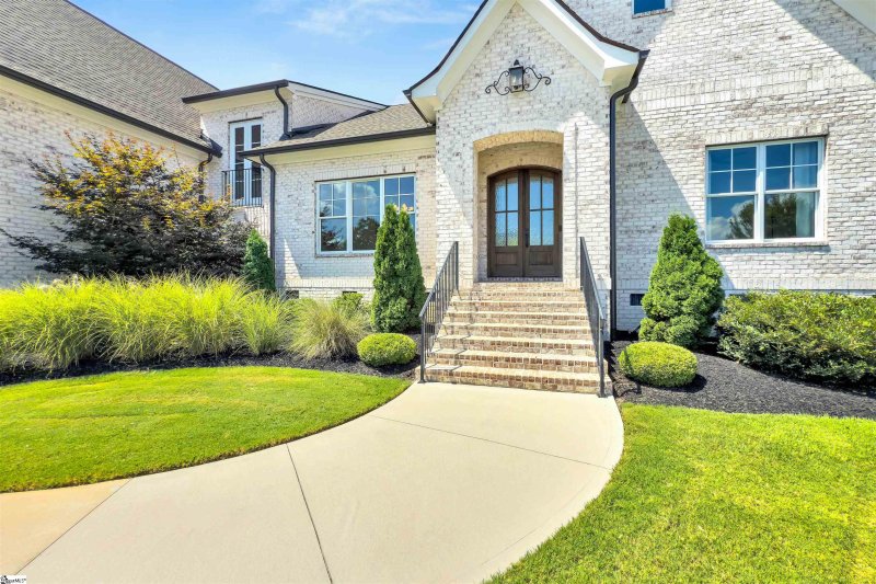 Property image 4 at 136 Gascony Drive, Greenville, SC 29609