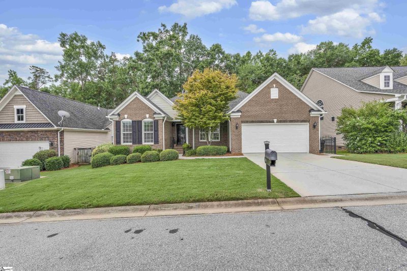 Property image 3 at 301 Allendale Abbey Lane, Simpsonville, SC 29681