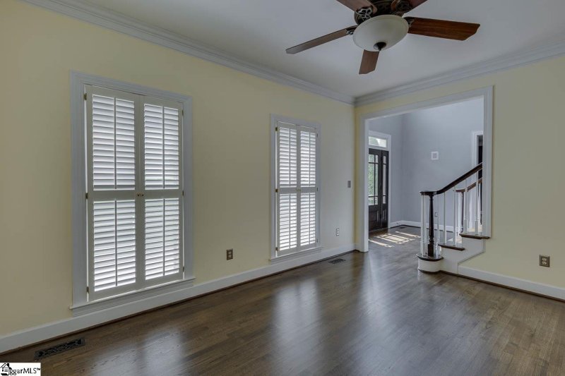 Property image 5 of 102 Sugar Mill Way in Sugarmill, Greer, SC 29650