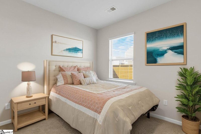 Property image 4 at 129 Slateford Circle, Piedmont, SC 29673