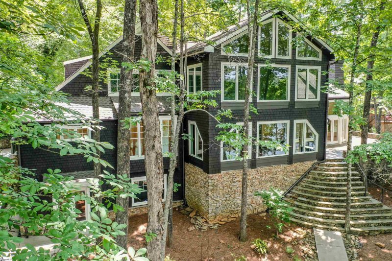 Property image 2 at 6 Skipper Lane, Salem, SC 29676