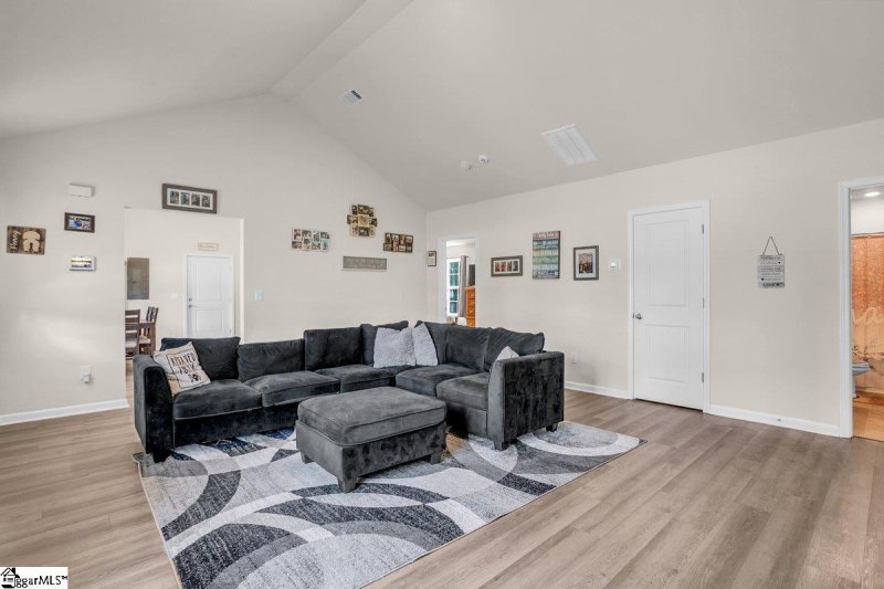 Property image 4 of 326 Anchor Road in River Valley, Greenville, SC 29617