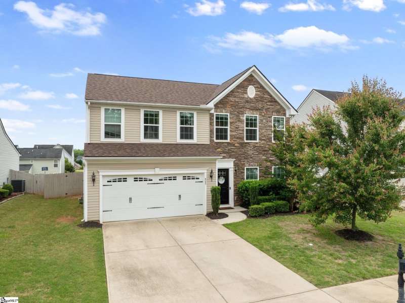 Property image 2 at 247 Chestatee Court, Simpsonville, SC 29680