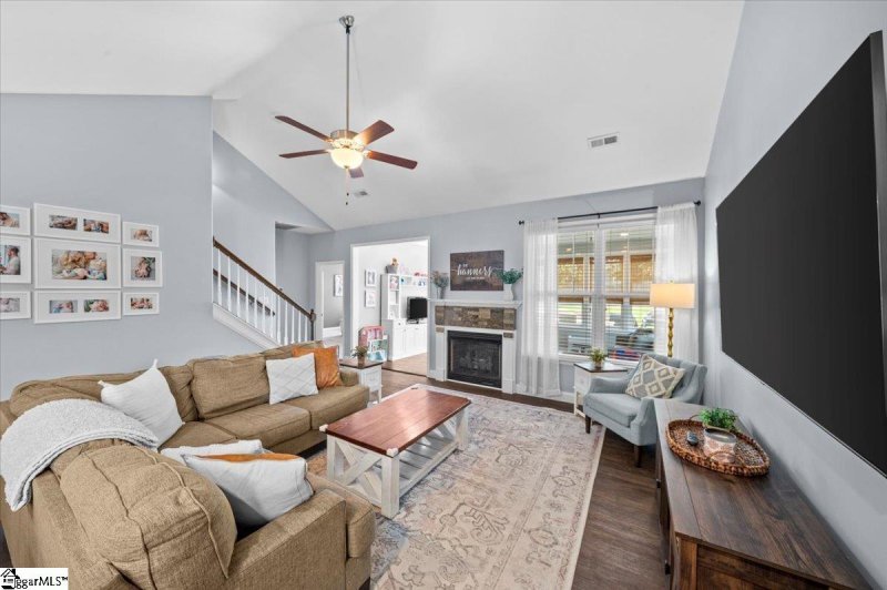 Property image 5 at 1104 Draycott Road, Simpsonville, SC 29681