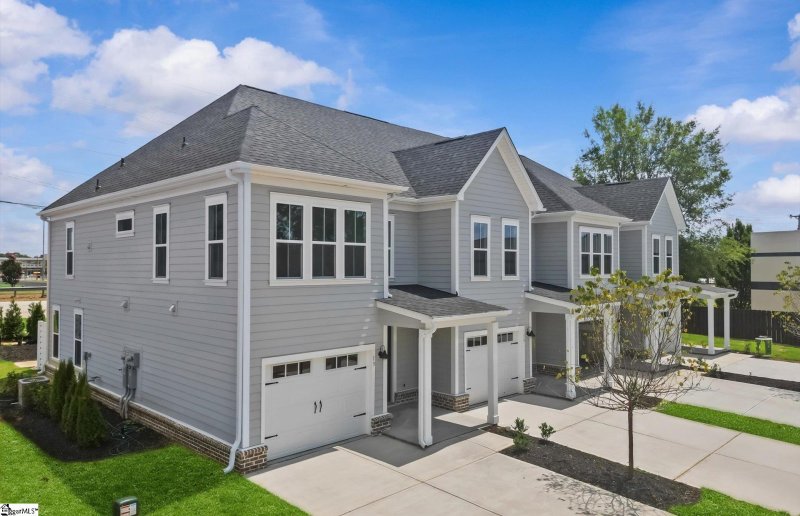 Property image 2 of 13 Merganser Court in Alston Park, Greenville, SC 29607