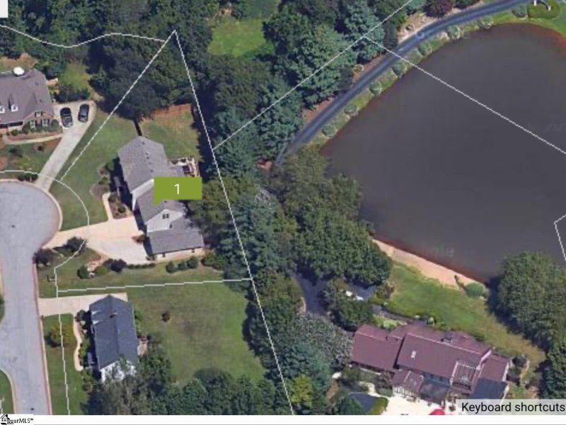 Property image 4 at 12 Horseman Lane, Greenville, SC 29615