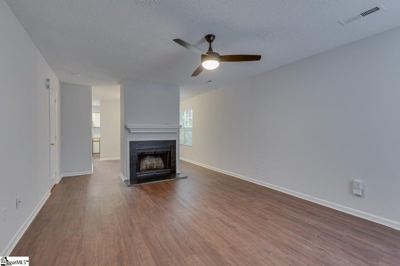 Property image 2 at 64 Hayfield Lane, Greer, SC 29650