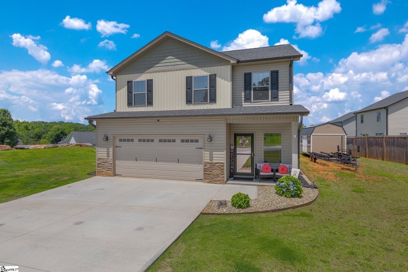 Gunter Place, Piedmont Community