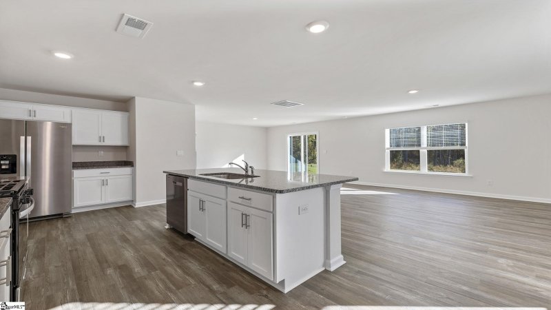 Property image 3 of 5 Cranford Road in Cedar Gap, Fountain Inn, SC 29644