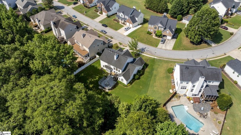 Property image 4 at 409 Summergreen Way, Greenville, SC 29607